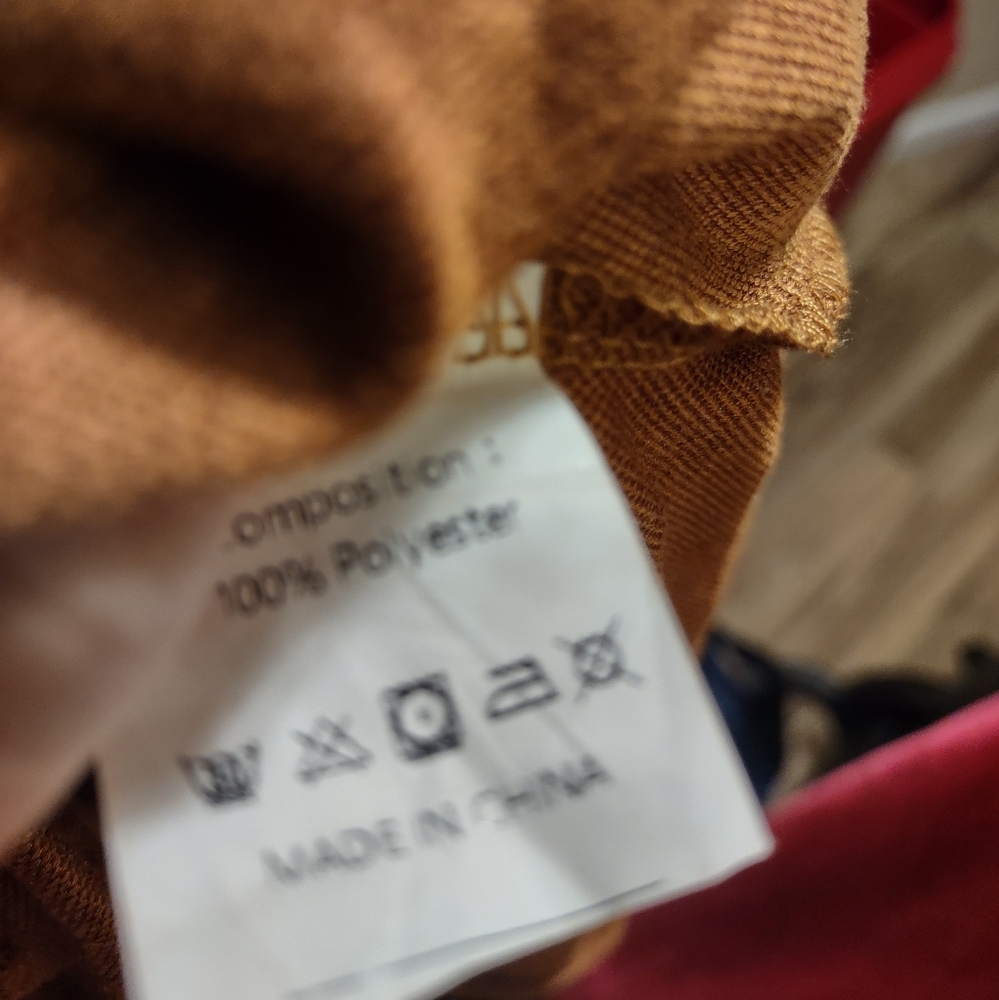 Brown Fringe Vest - Picture 14 of 14